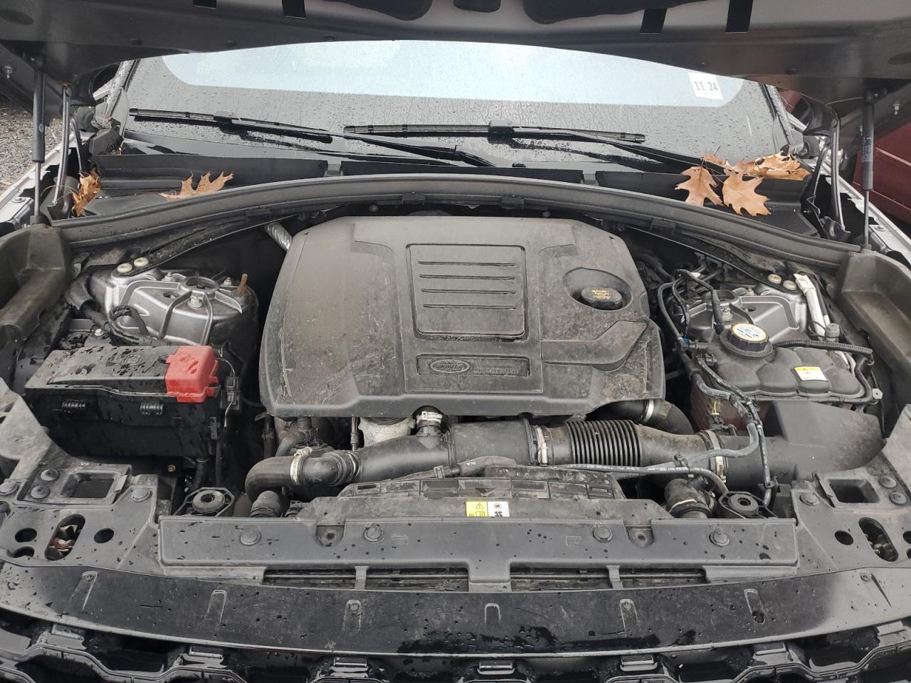 2020 Land Rover Range Rover - Image 12