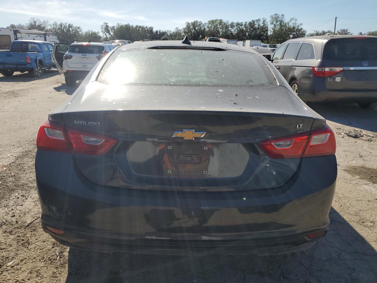 1G1ZD5ST2JF127310 CHEVROLET MALIBU 2018
