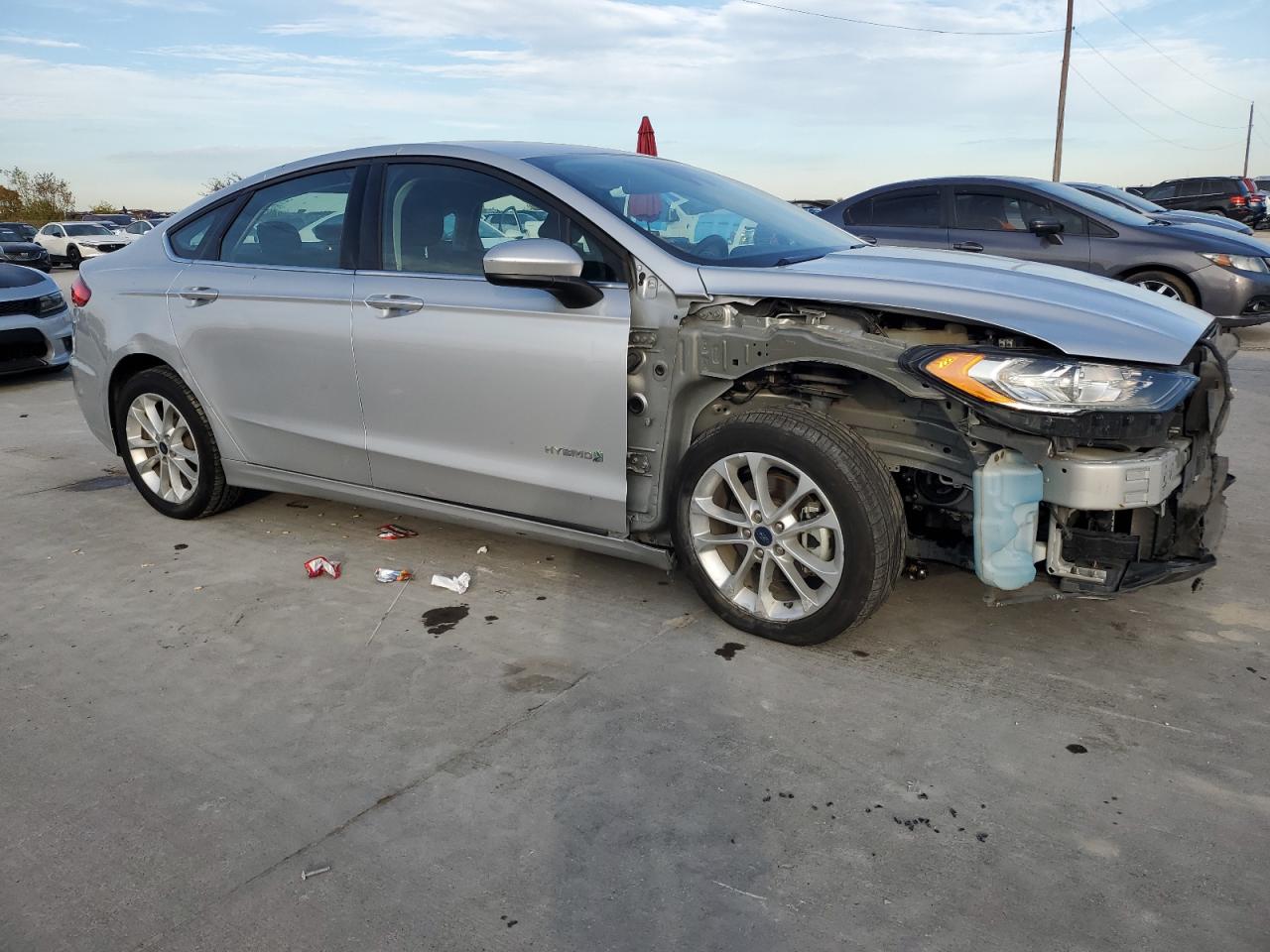 VIN 3FA6P0LU6KR206730 2019 FORD FUSION no.4