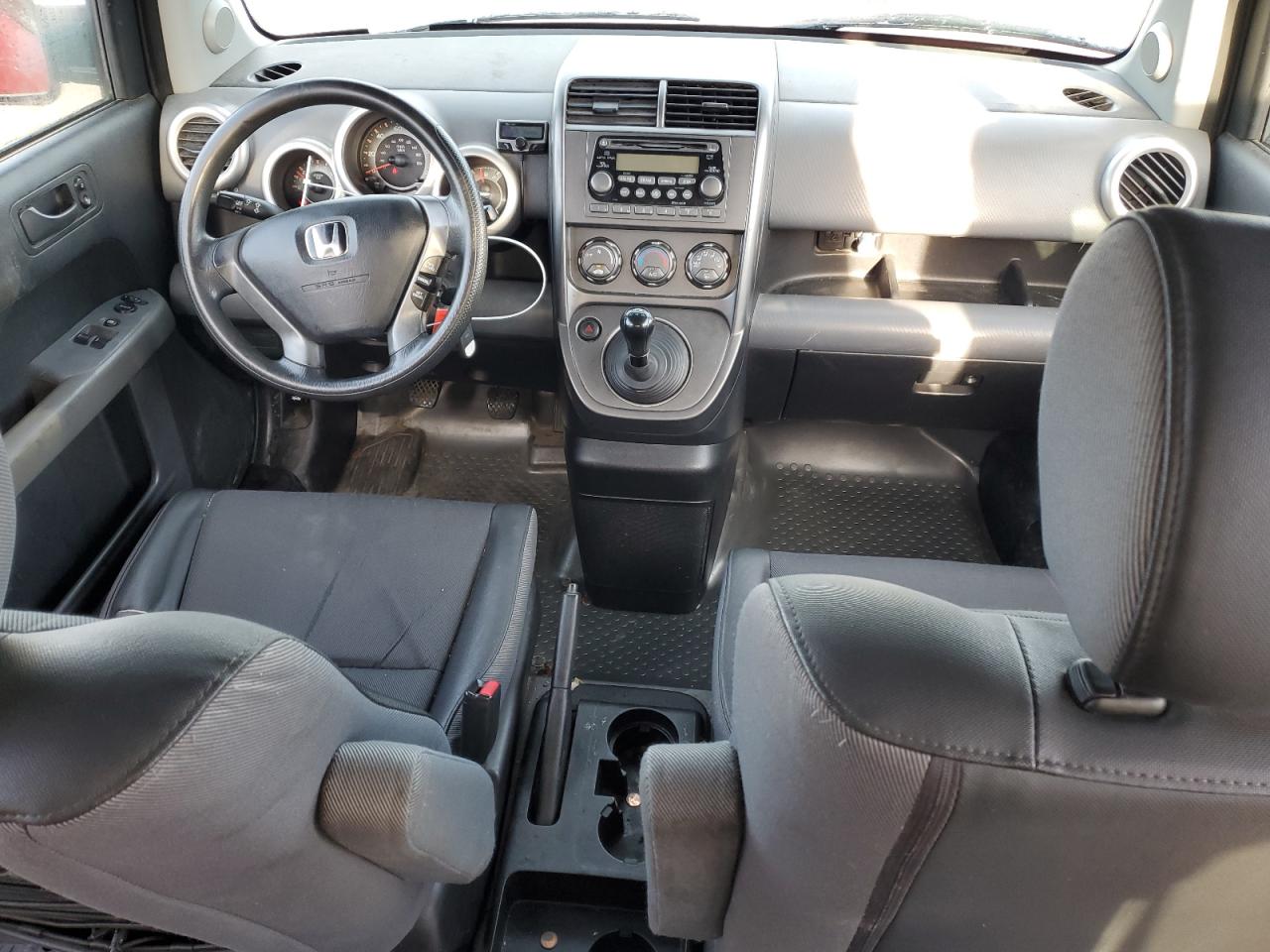 2005 Honda Element Ex VIN: 5J6YH17665L000547 Lot: 84293194