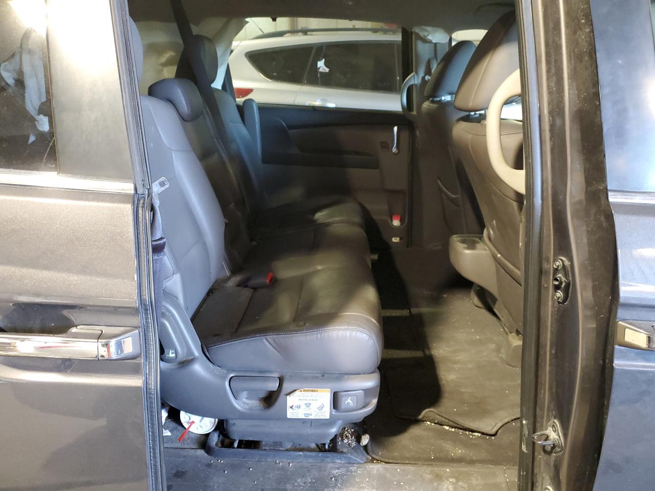 2014 Honda Odyssey - Image 11