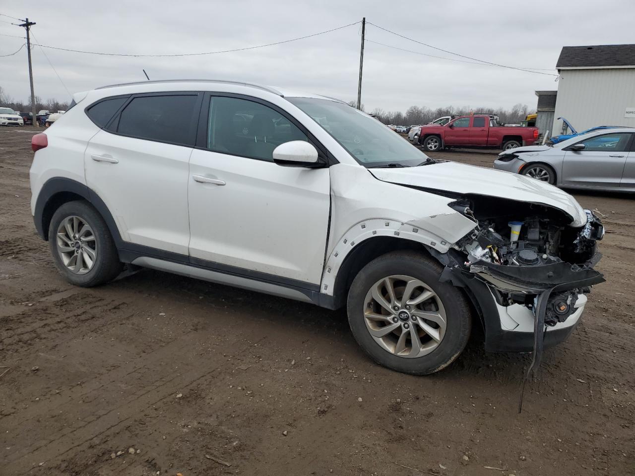 VIN KM8J3CA42HU289851 2017 HYUNDAI TUCSON no.4