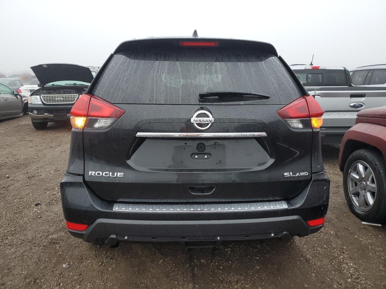 JN8AT2MV7JW344599 NISSAN ROGUE 2018