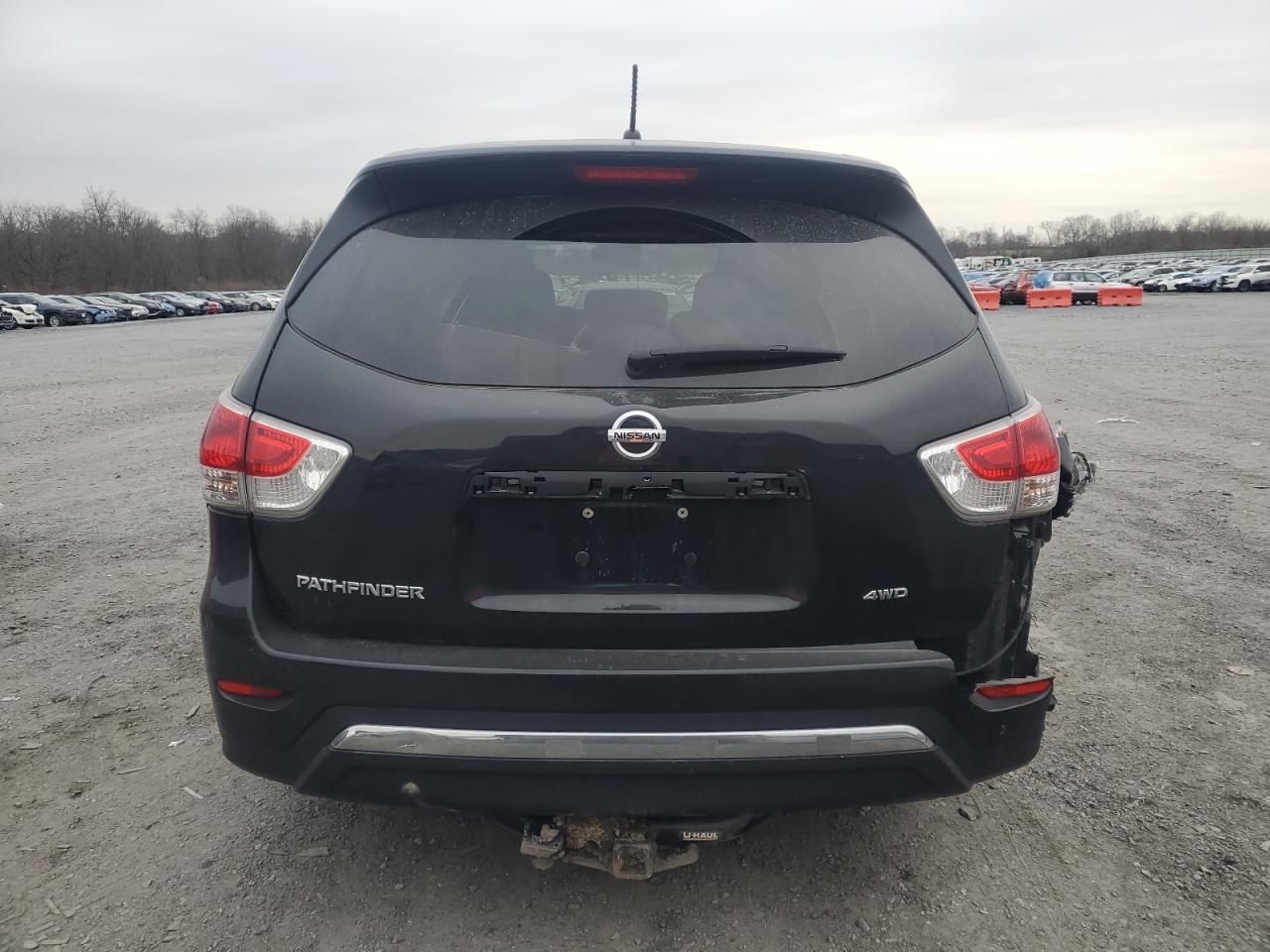 2015 Nissan Pathfinder S VIN: 5N1AR2MM5FC650643 Lot: 83305654