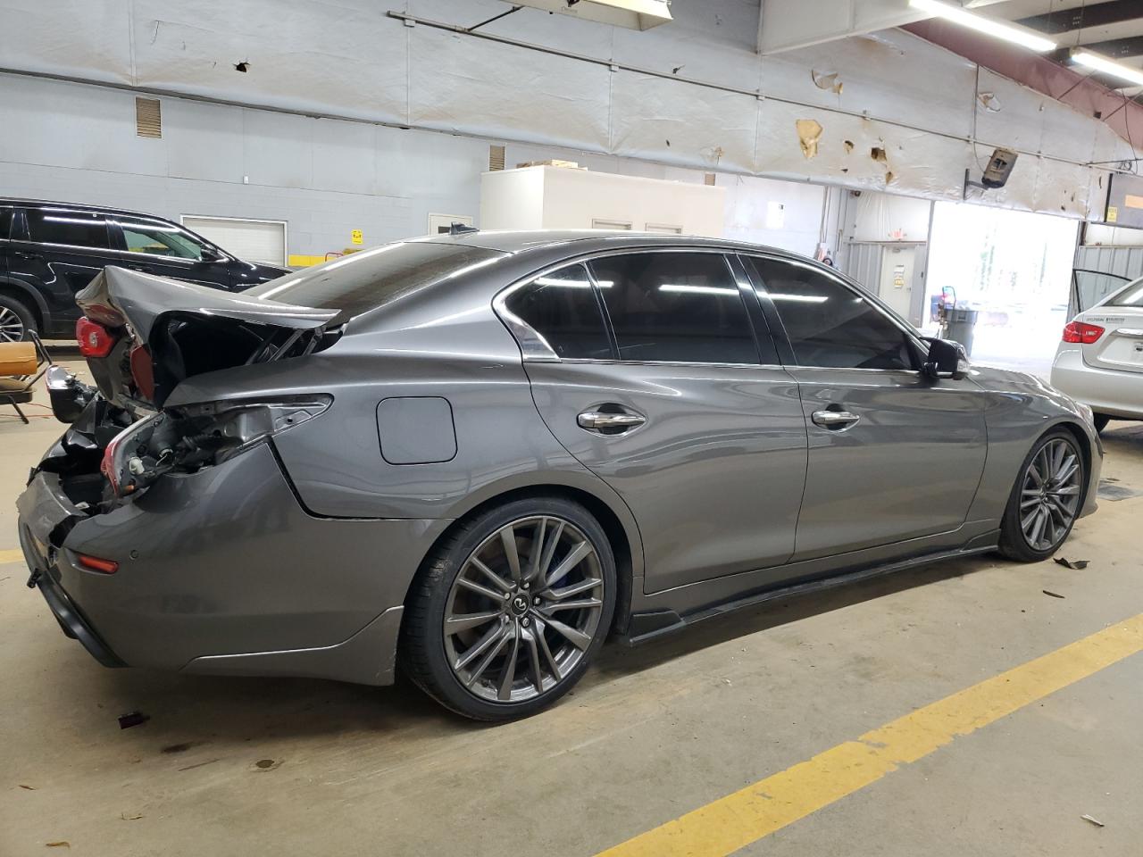 VIN JN1FV7AP2GM420414 2016 INFINITI Q50 no.3