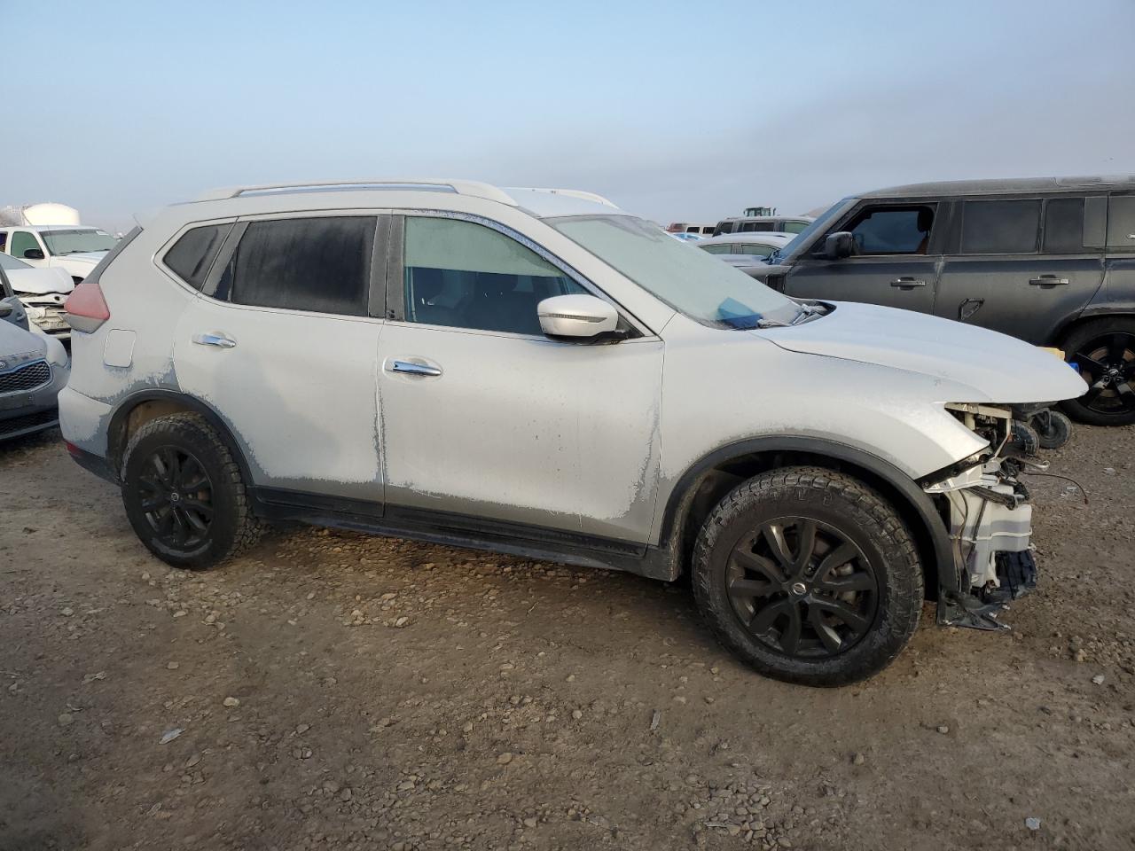 2019 Nissan Rogue - Image 4