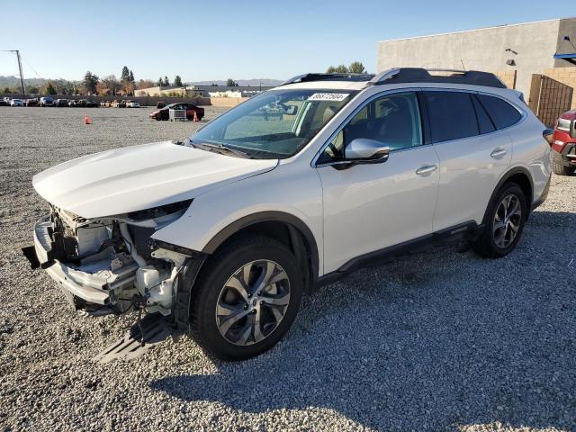  SUBARU OUTBACK 2020 Biały