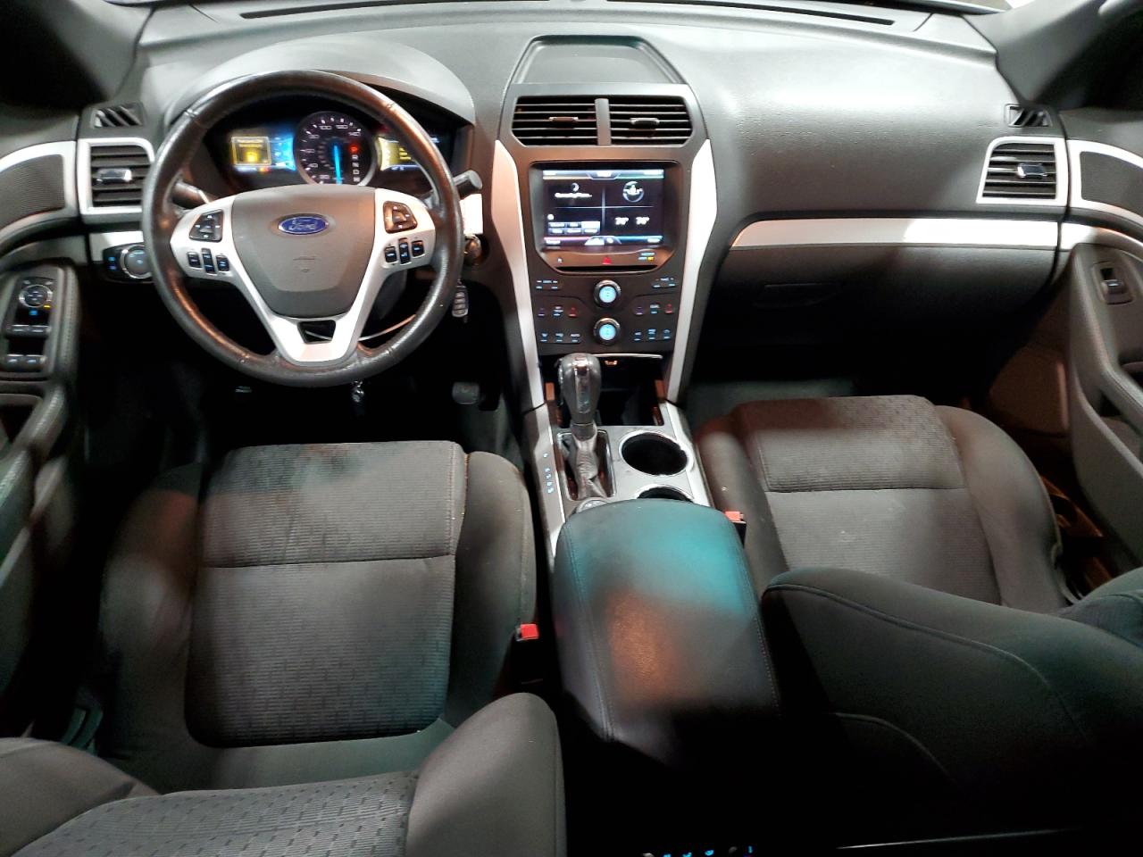 2011 Ford Explorer - Image 8