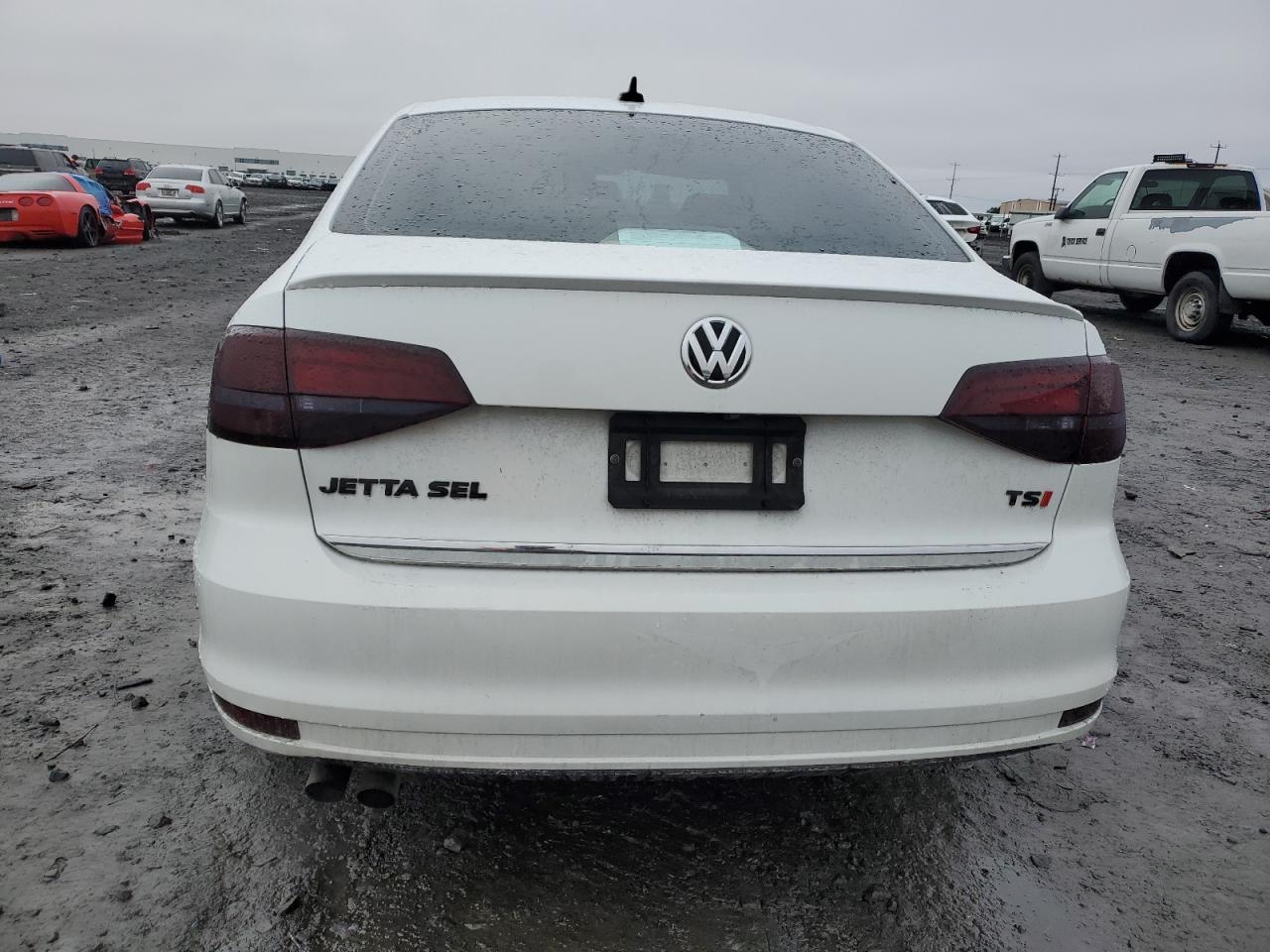 VIN 3VWL17AJ9JM217567 2018 VOLKSWAGEN JETTA no.6