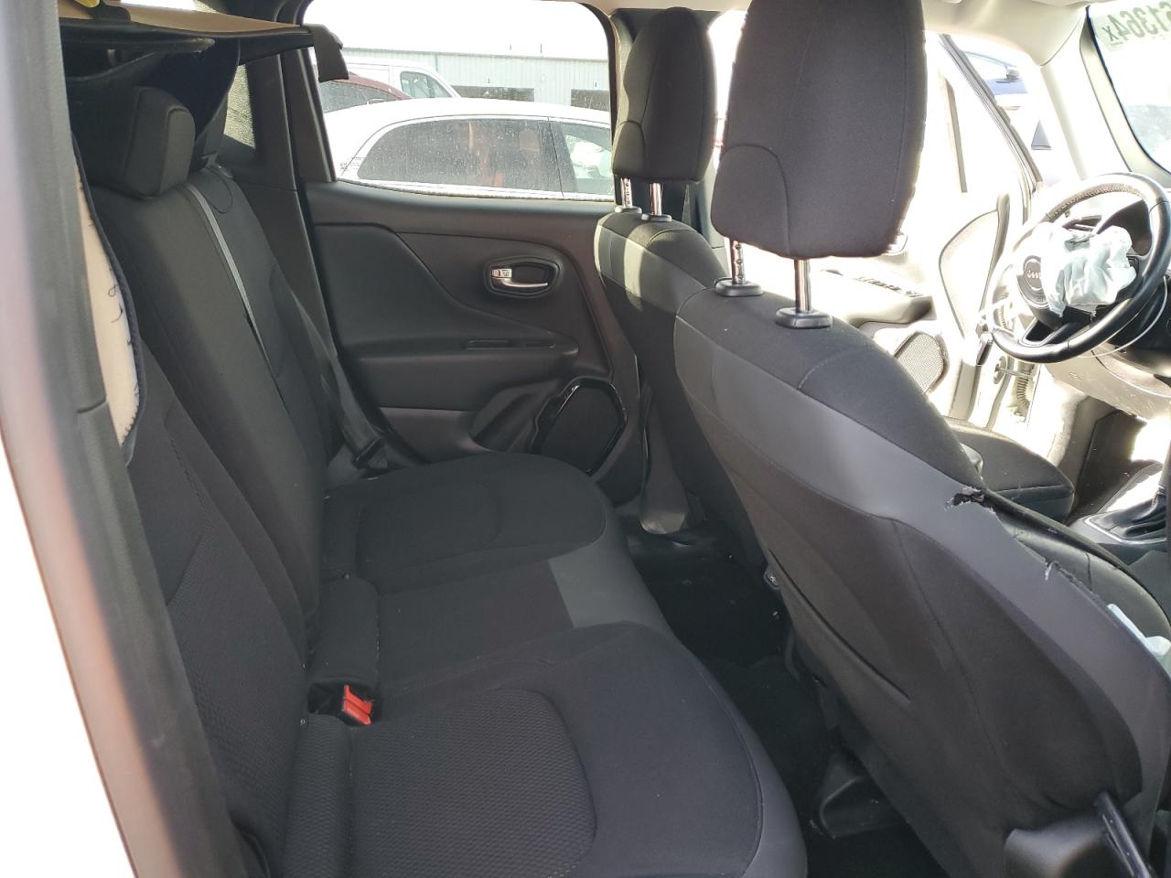 2019 Jeep Renegade - Image 11