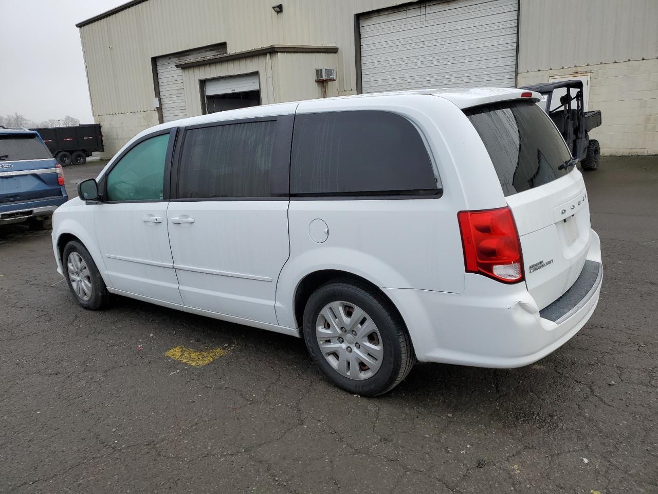 2016 Dodge Caravan - Image 2