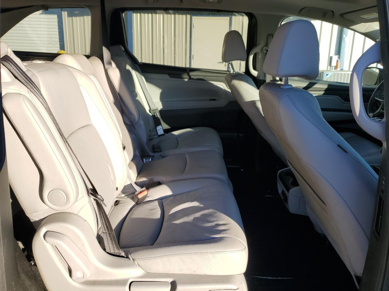 2020 Honda Odyssey - Image 11