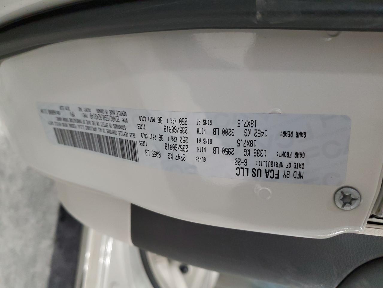 2020 Chrysler Pacifica - Image 13