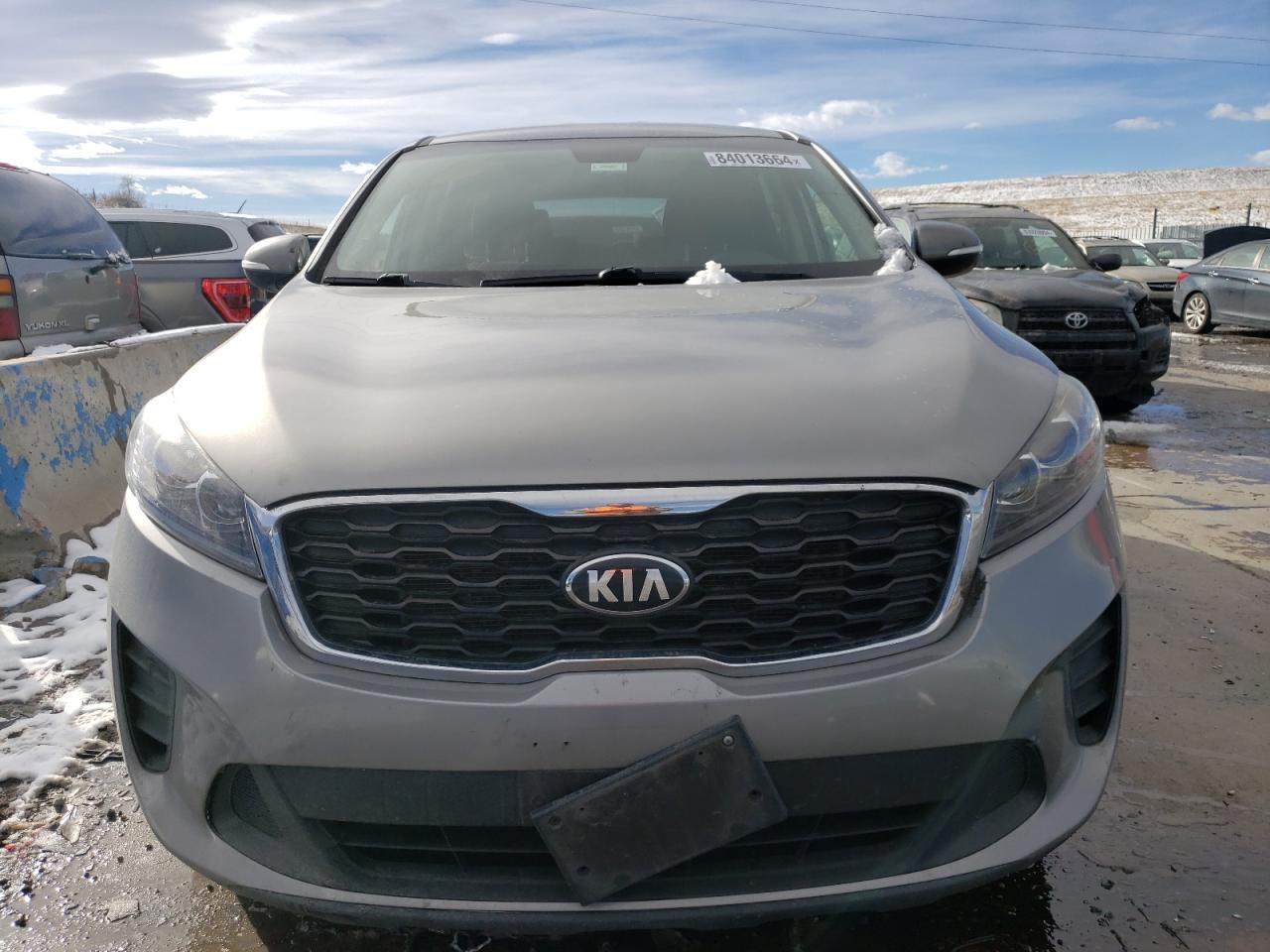 2019 Kia Sorento - Image 5