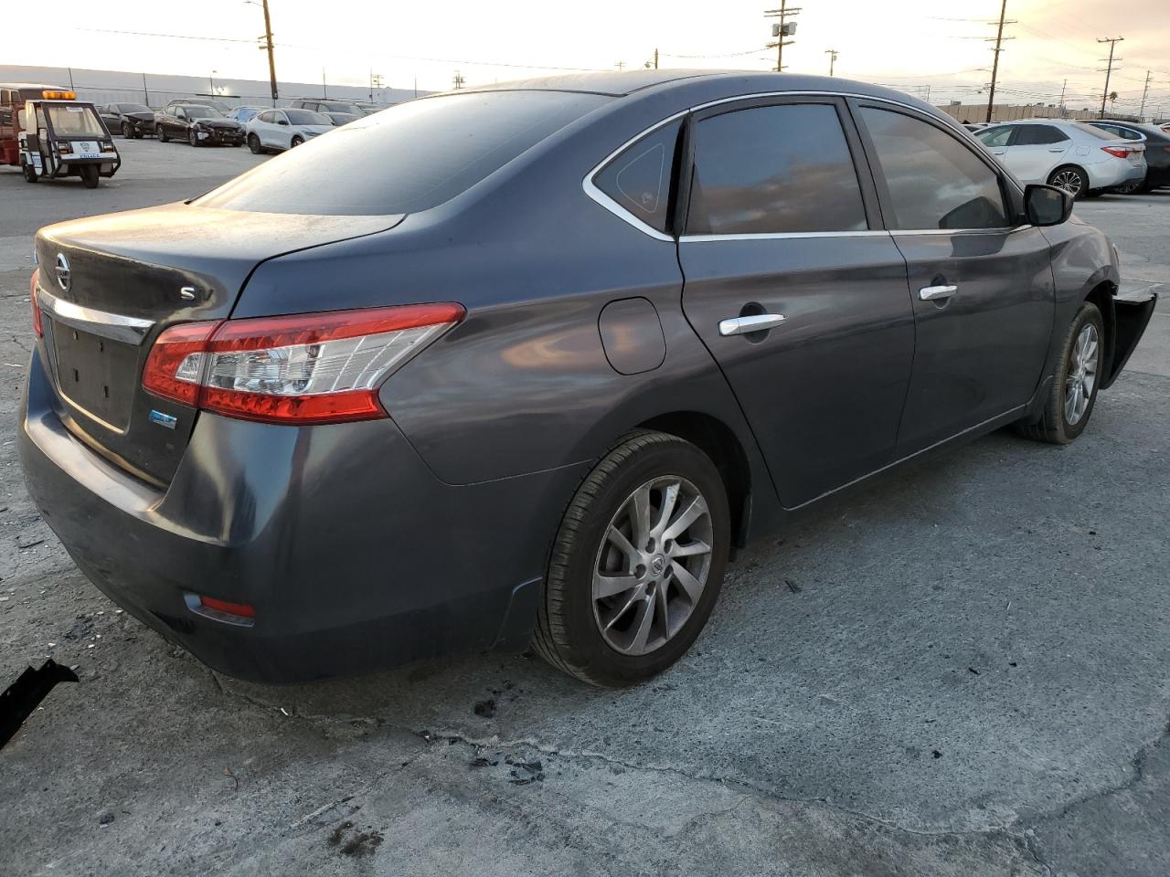 2014 Nissan Sentra - Image 3
