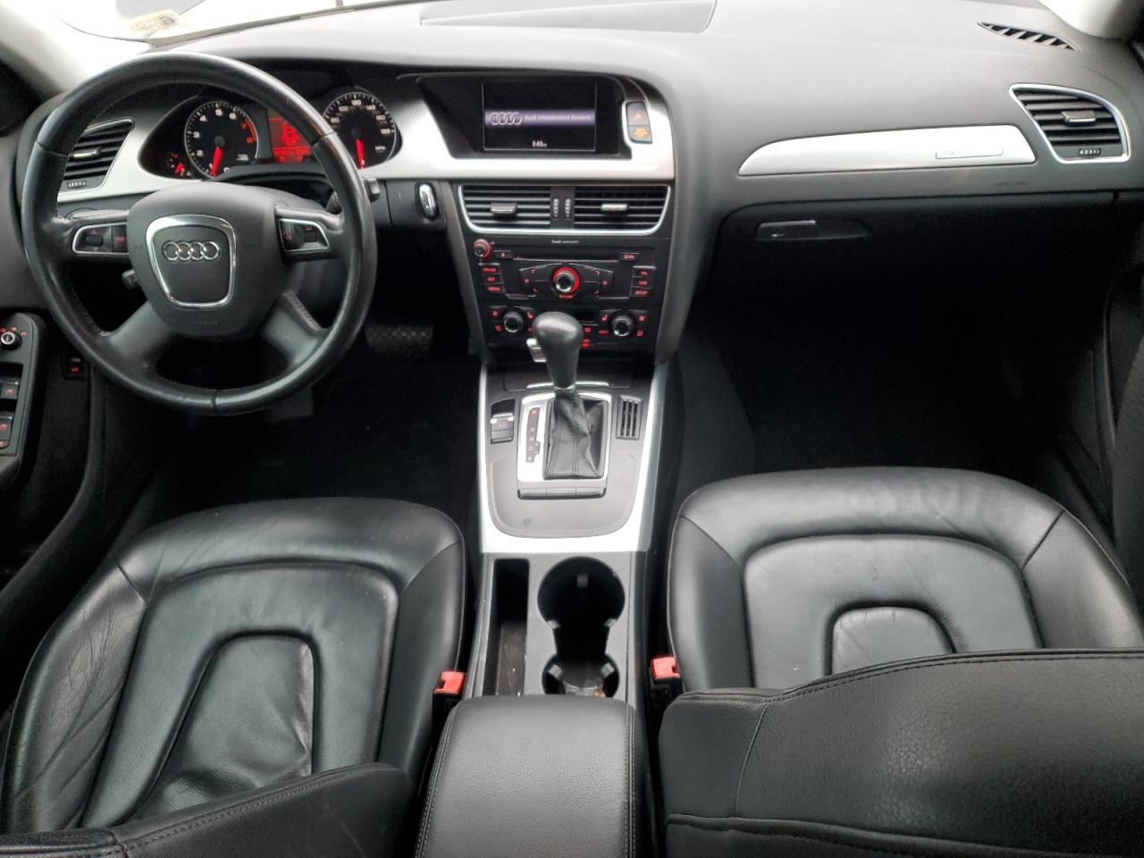 2010 Audi A4 - Image 8