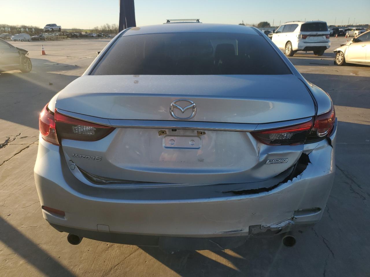 2017 Mazda 6 - Image 6