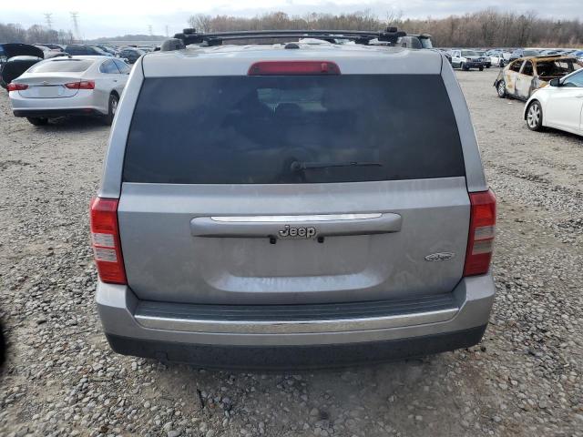  JEEP PATRIOT 2016 Srebrny