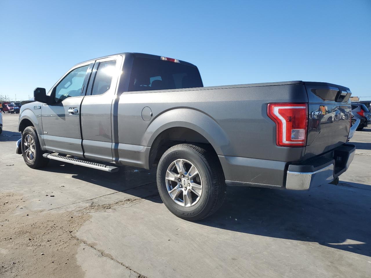 VIN 1FTEX1CP2FKF03154 2015 FORD F-150 no.2