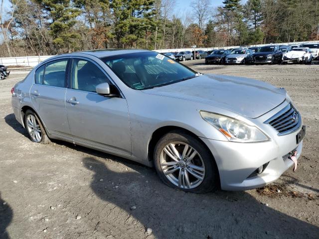  INFINITI G37 2013 Сріблястий