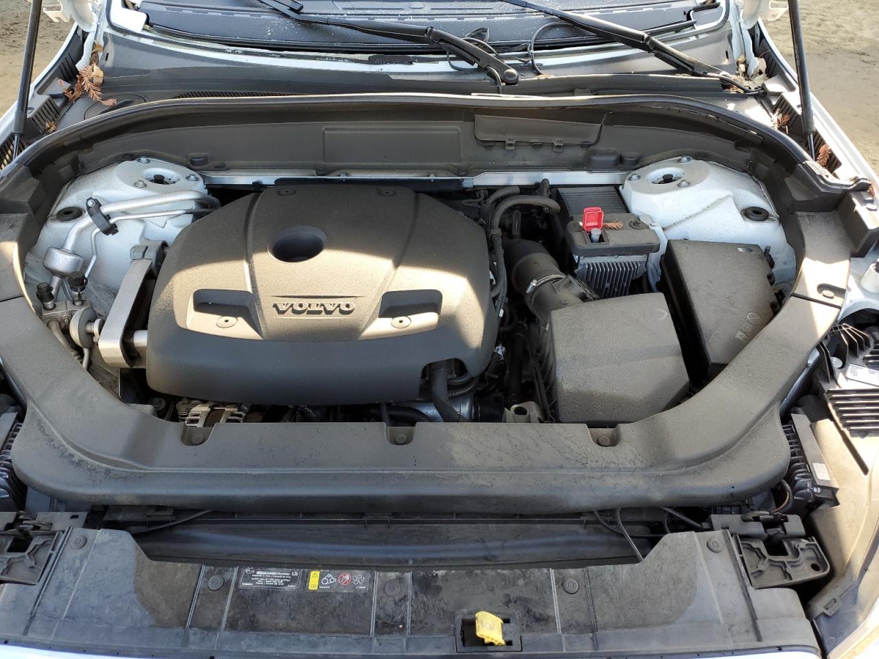 2019 Volvo XC60 - Image 12