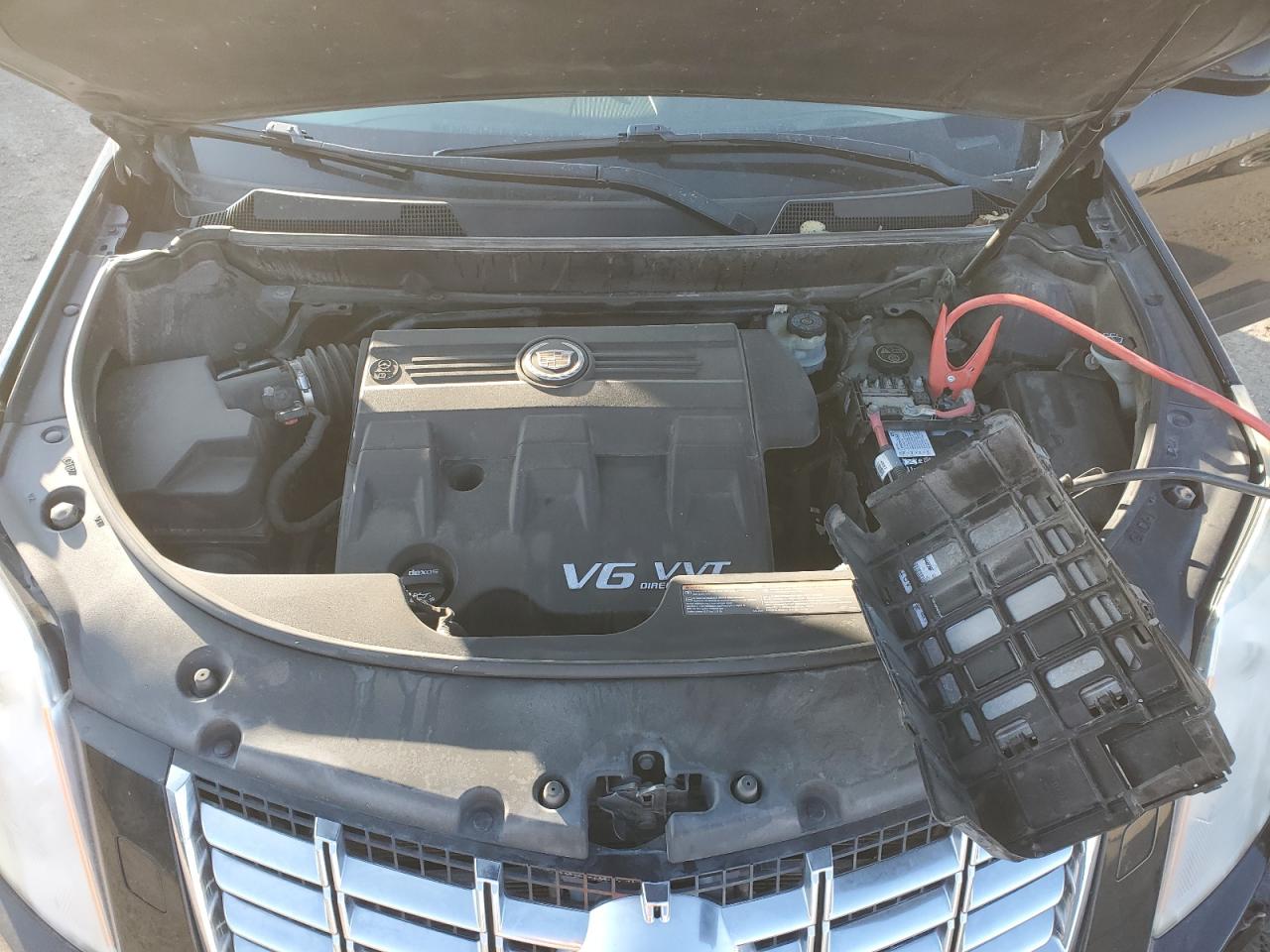 2014 Cadillac SRX - Image 12