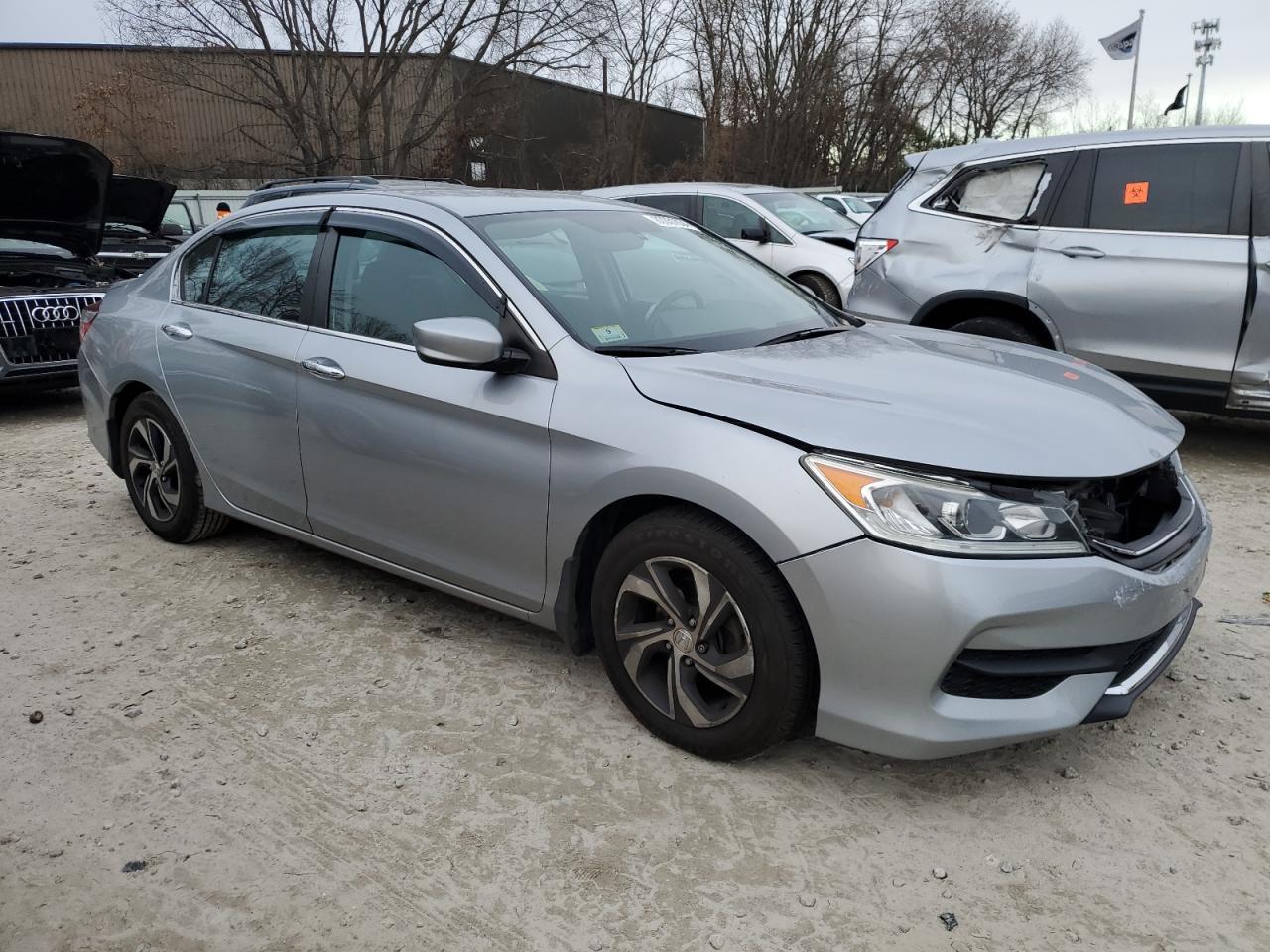 VIN 1HGCR2F38GA092299 2016 HONDA ACCORD no.4