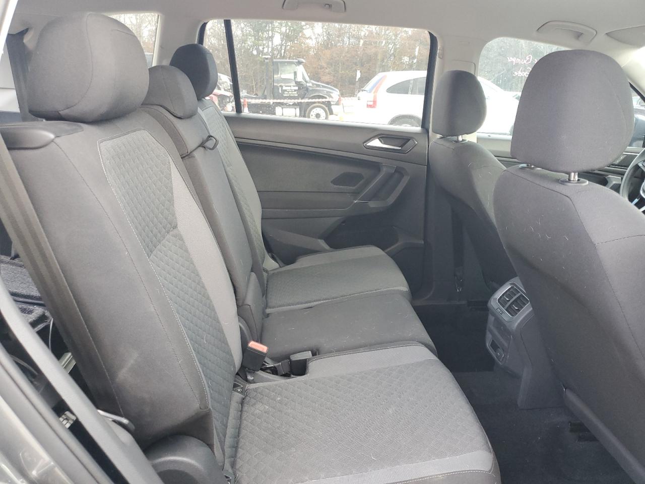 2018 Volkswagen Tiguan S VIN: 3VV1B7AX4JM074153 Lot: 84220564