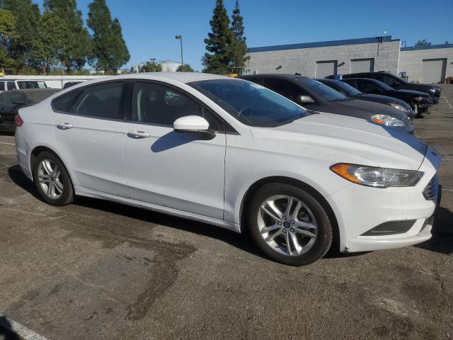  FORD FUSION 2018 Белый