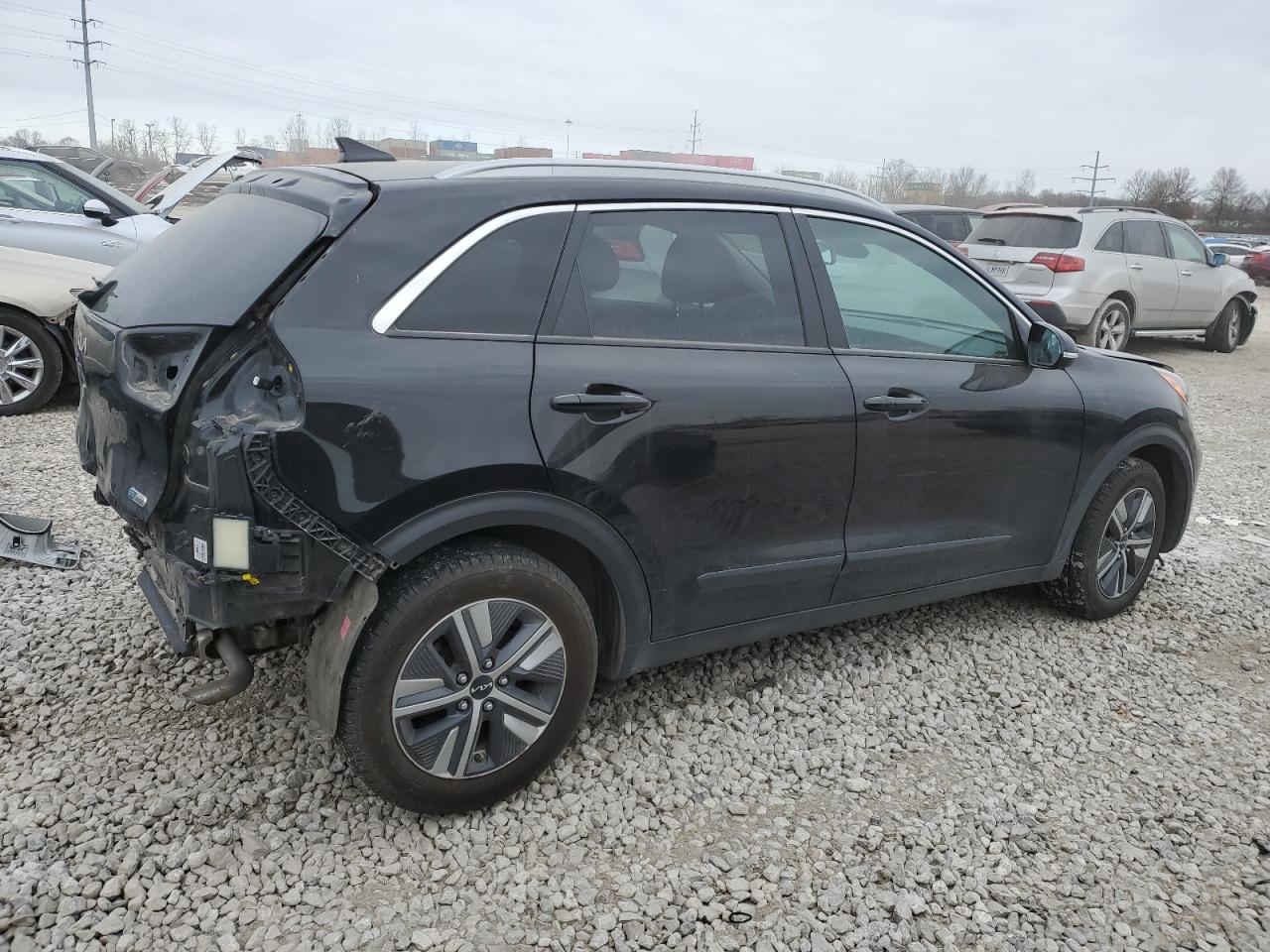 VIN KNDCD3LD7N5523608 2022 KIA NIRO no.3