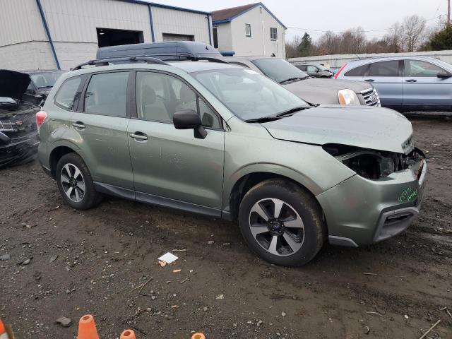  SUBARU FORESTER 2017 Зелений