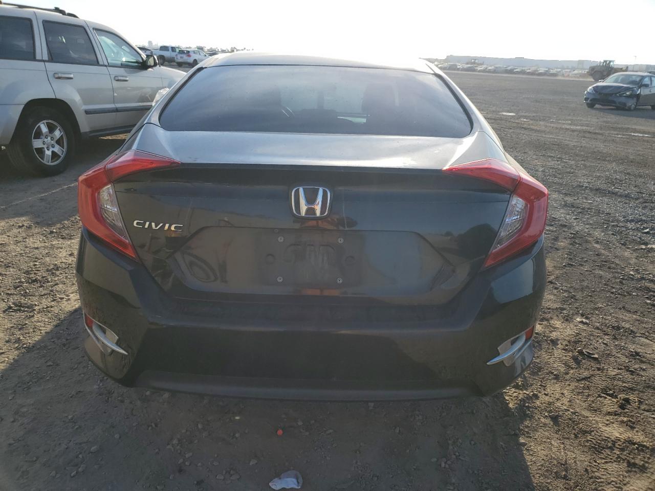 VIN 19XFC2F58GE217135 2016 HONDA CIVIC no.6