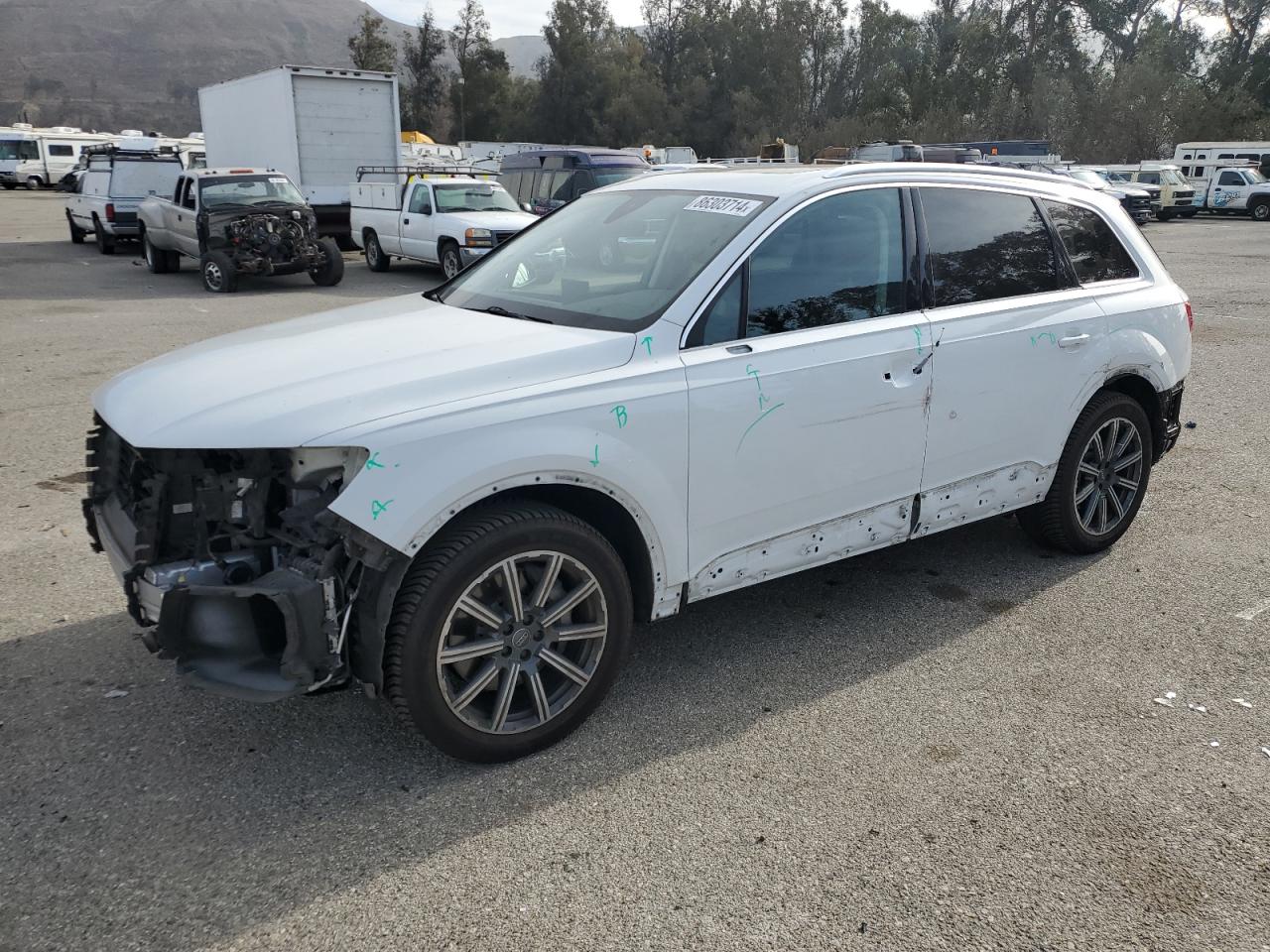 2017 Audi Q7 - Image 1