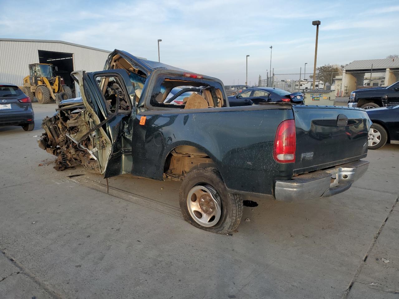 2004 Ford F-150 - Image 2