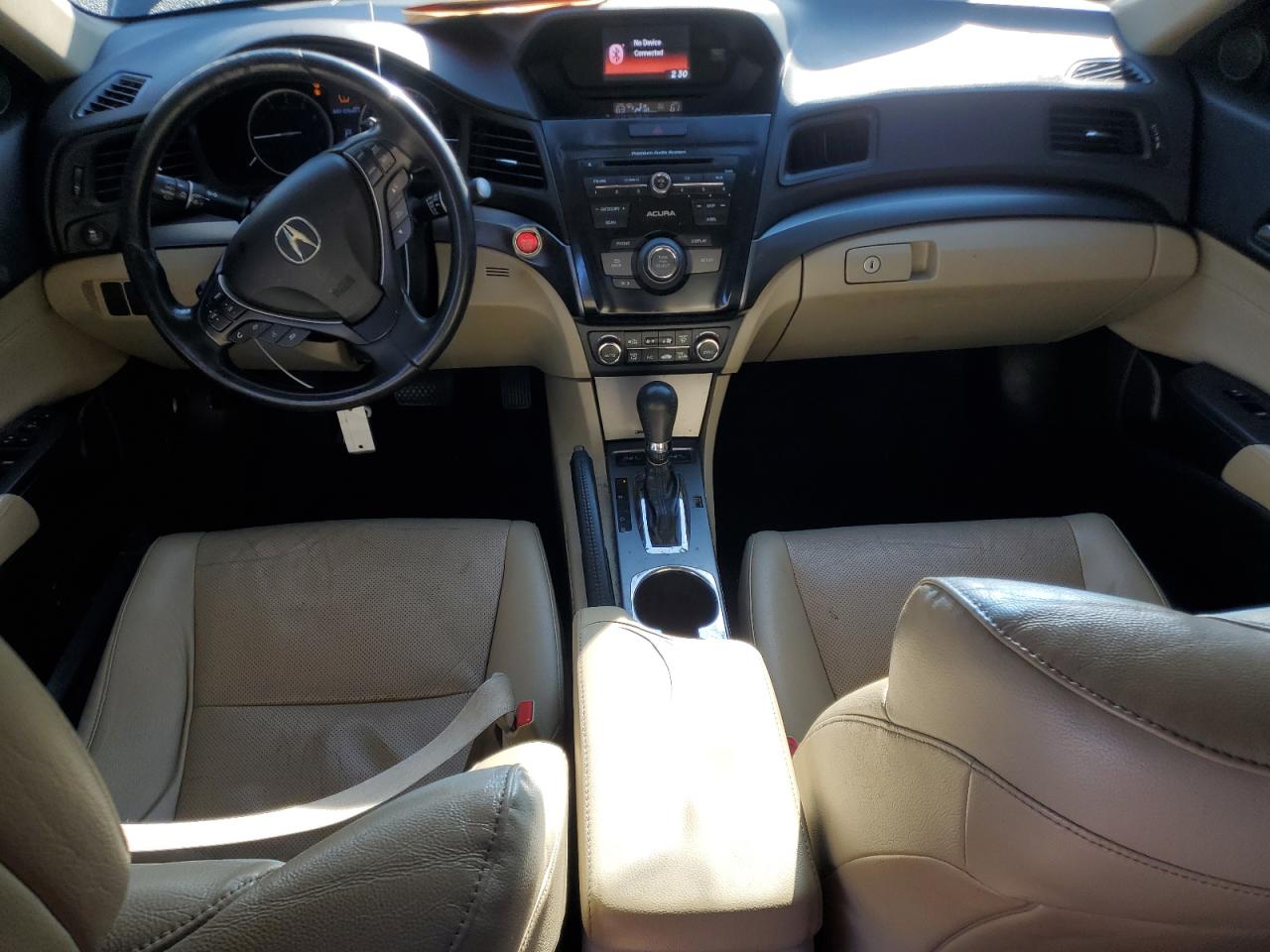 2013 Acura ILX - Image 8
