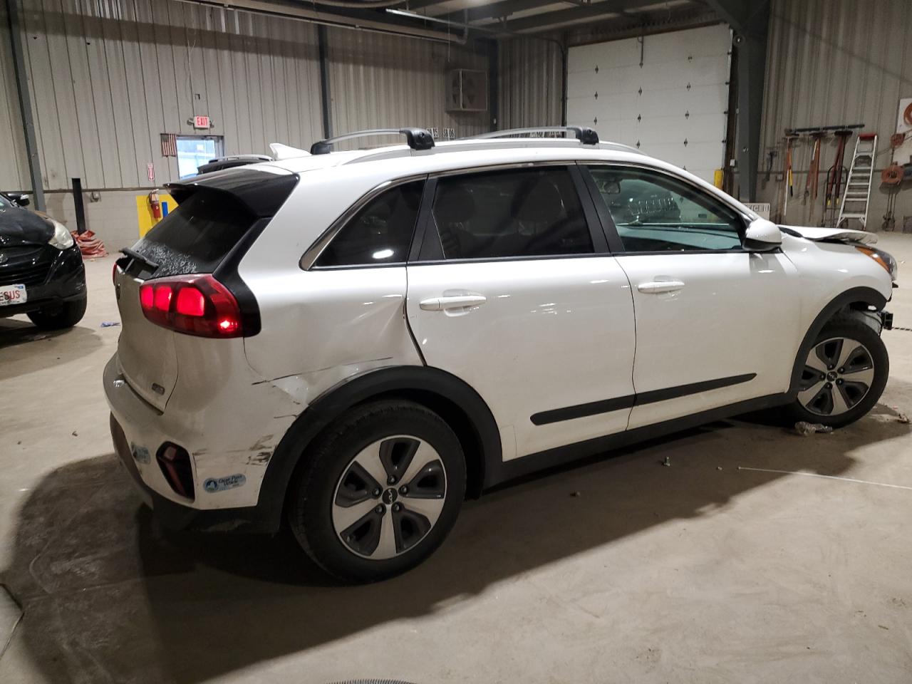 2020 Kia Niro - Image 3
