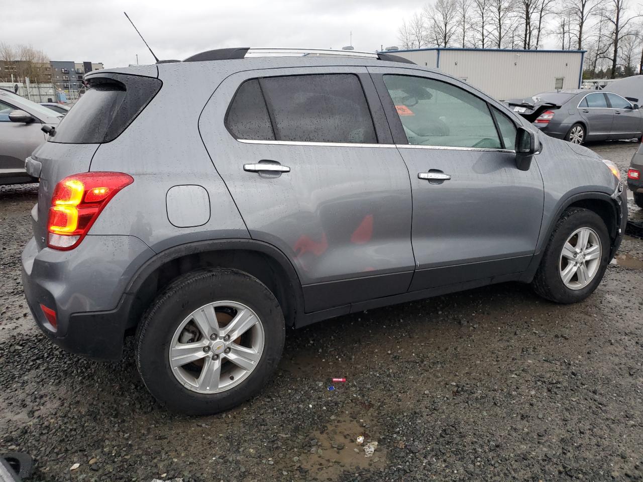 VIN KL7CJPSB1KB772335 2019 CHEVROLET TRAX no.3