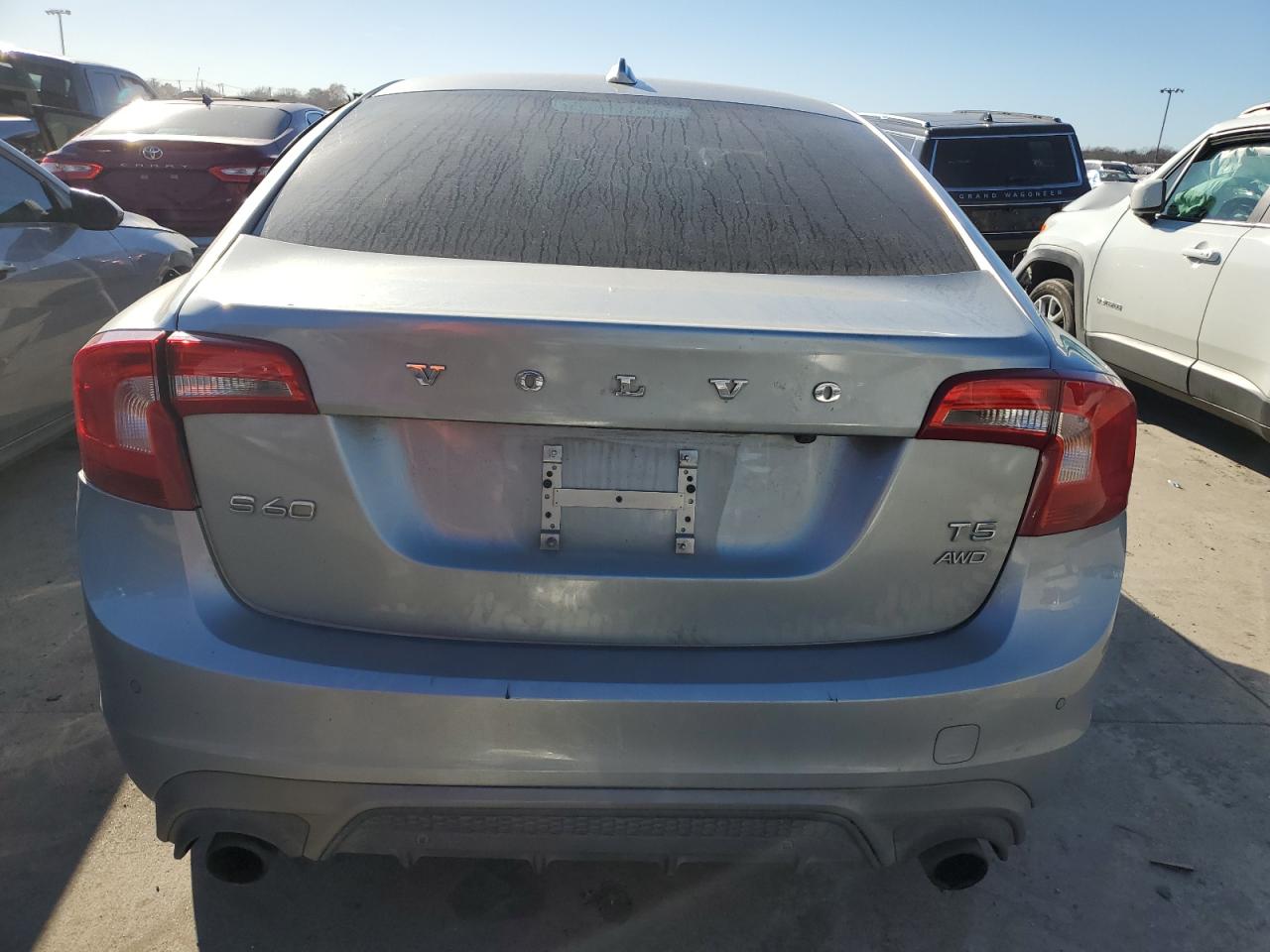2018 Volvo S60 - Image 6