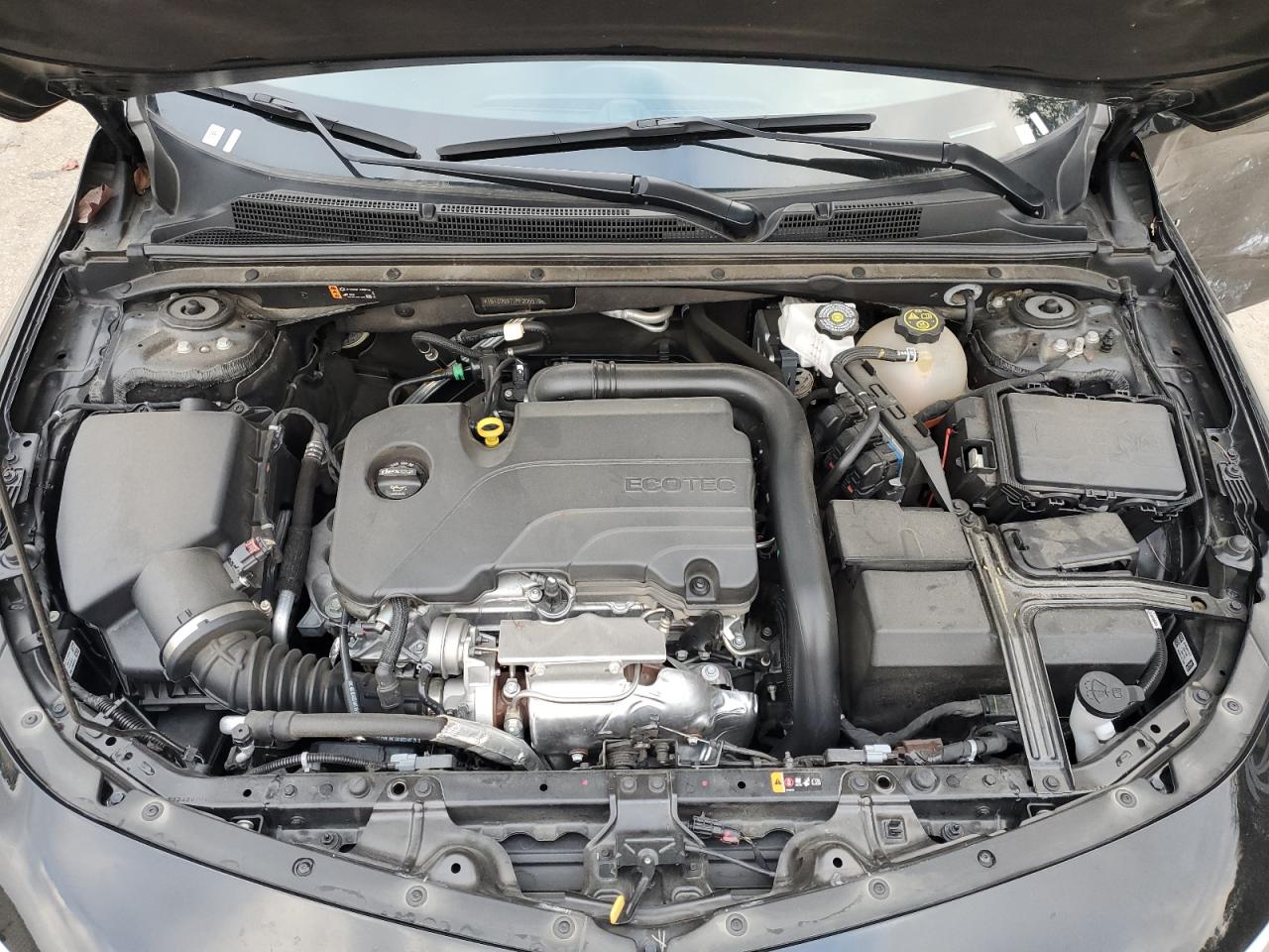 2023 Chevrolet Malibu - Image 11