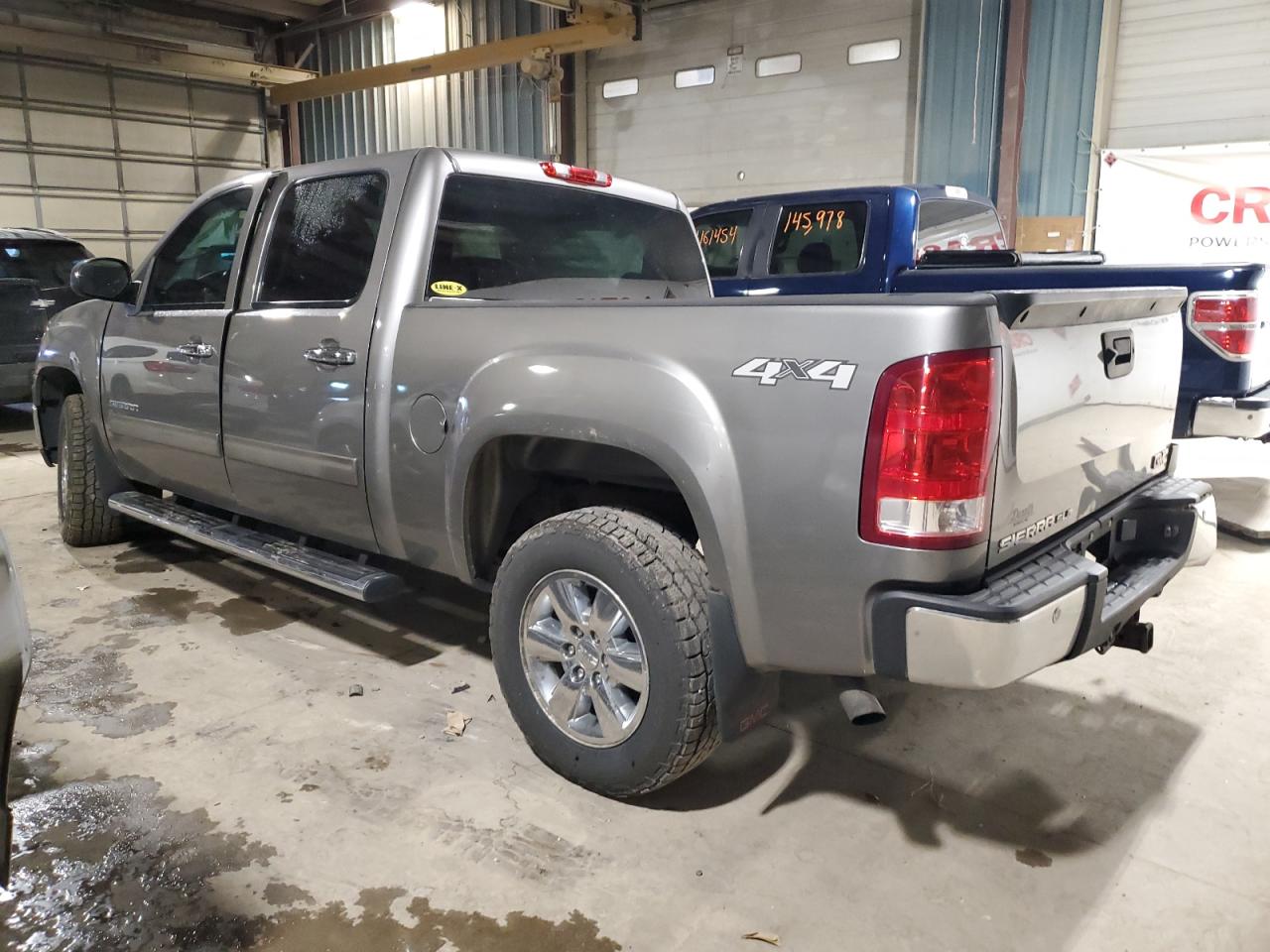 2013 GMC Sierra - Image 2