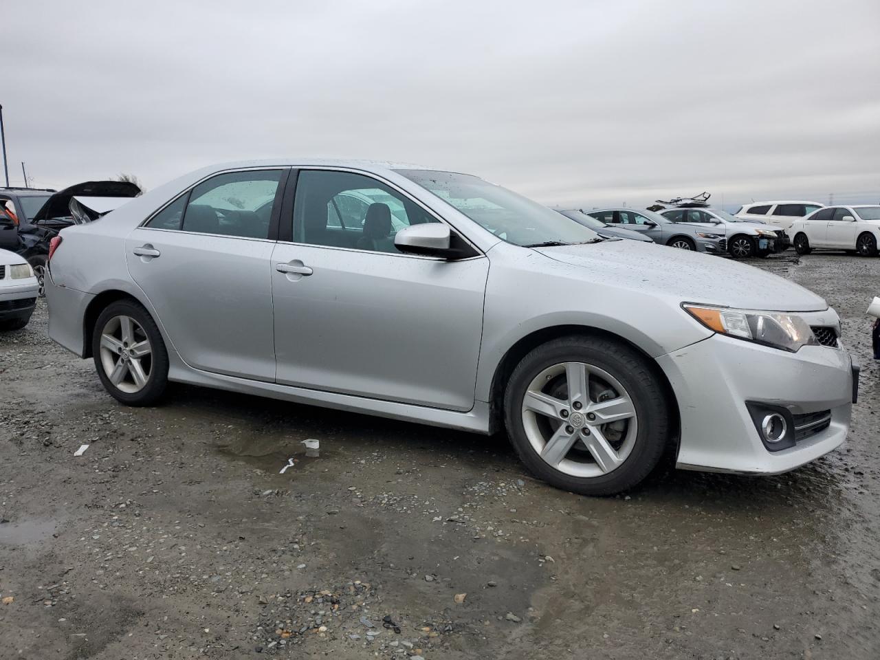 VIN 4T1BF1FK5DU207130 2013 TOYOTA CAMRY no.4