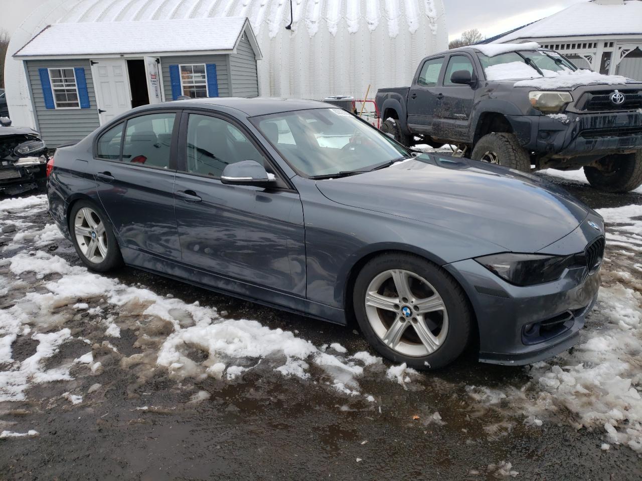 VIN WBA3B5G56DNP40437 2013 BMW 3 SERIES no.4