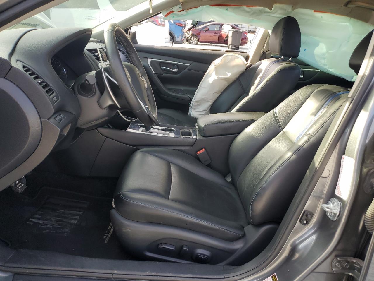 2018 Nissan Altima - Image 7