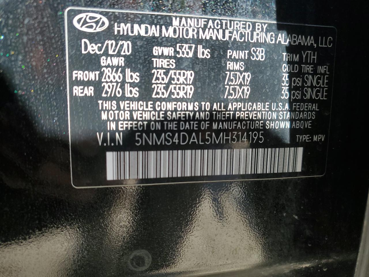 2021 Hyundai Santa Fe - Image 14
