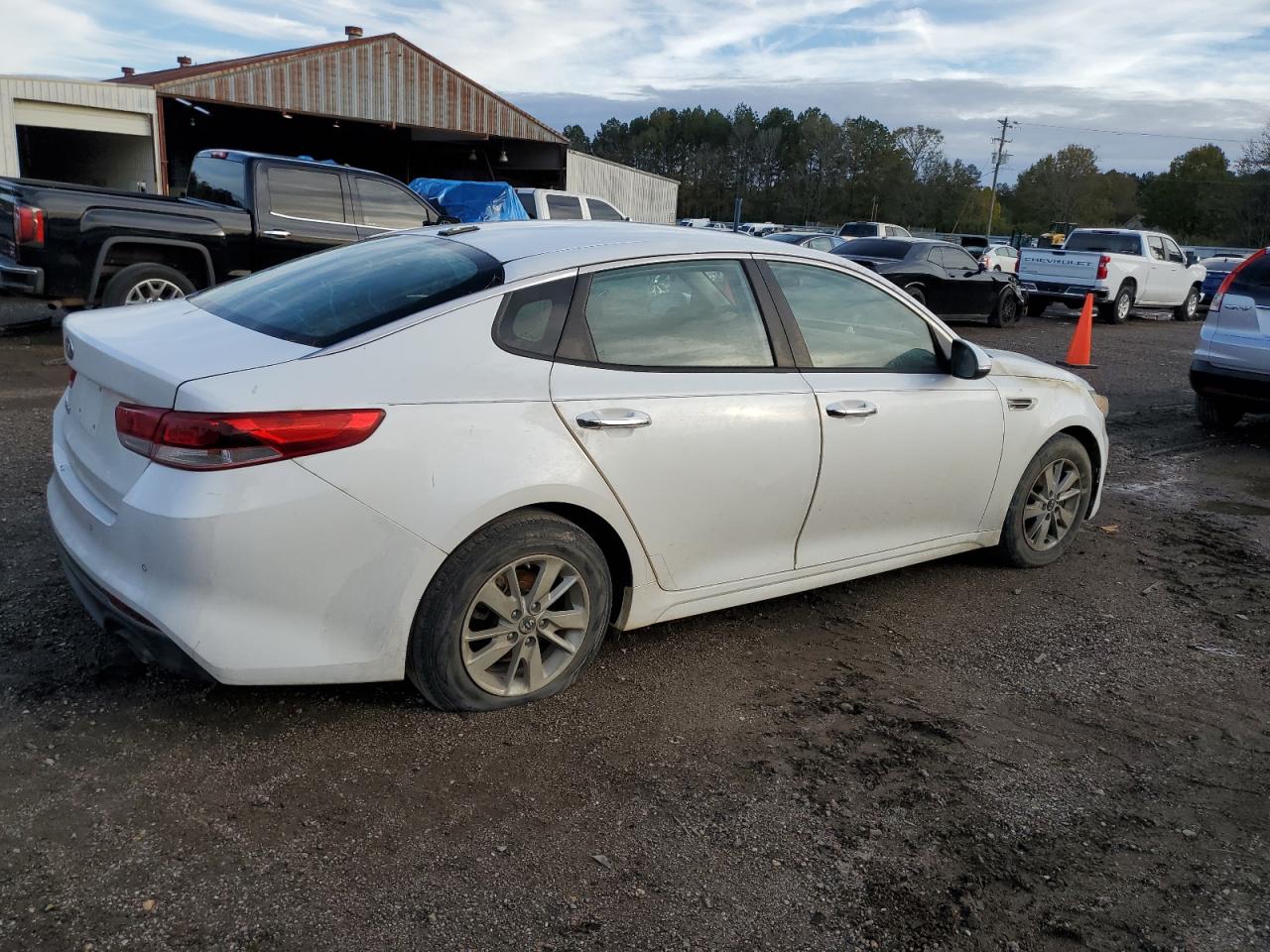 2017 Kia Optima - Image 3