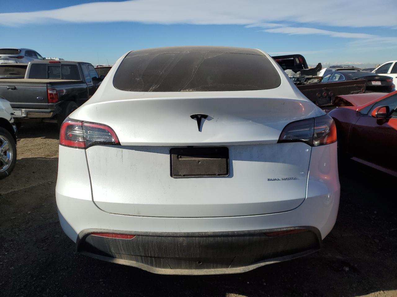 2023 Tesla Model Y VIN: 7SAYGDEE2PF845215 Lot: 85775034