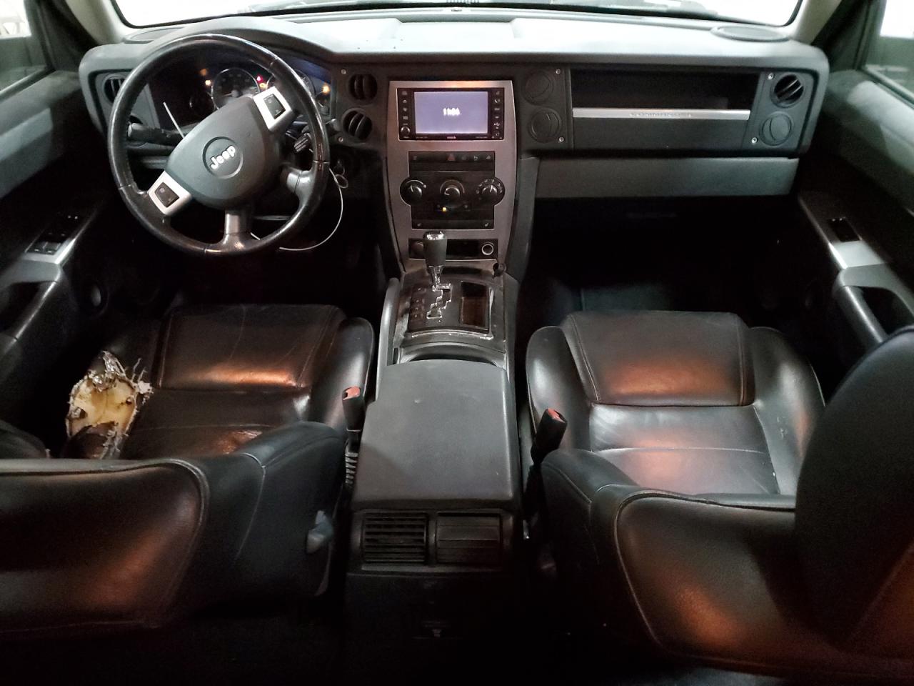 2008 Jeep Commander Sport VIN: 1J8HG48K18C153999 Lot: 82716394