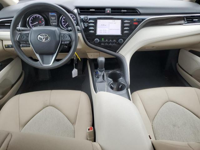  TOYOTA CAMRY 2018 Czerwony