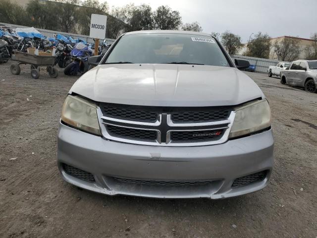 Седани DODGE AVENGER 2013 Сріблястий