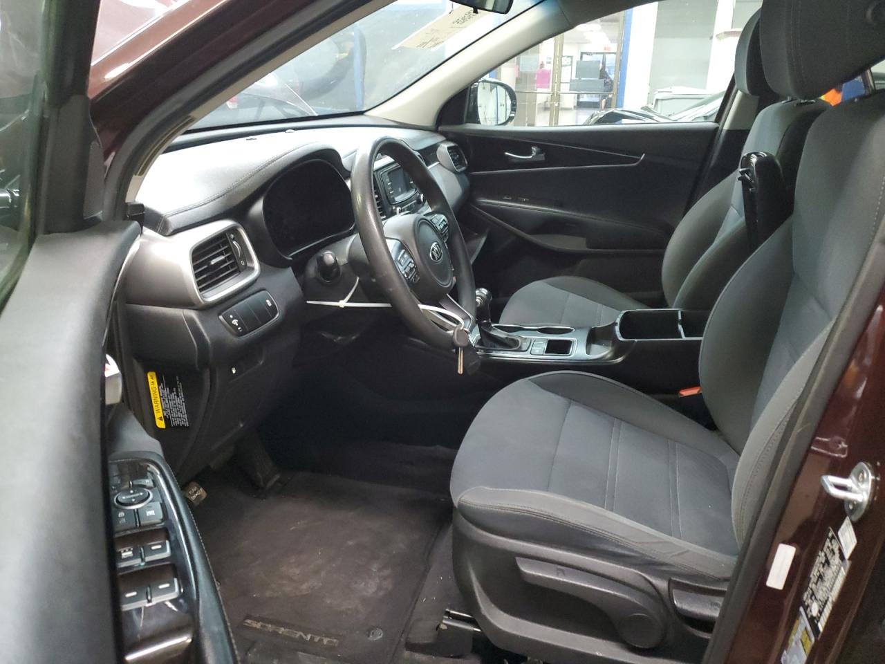 2017 Kia Sorento - Image 7